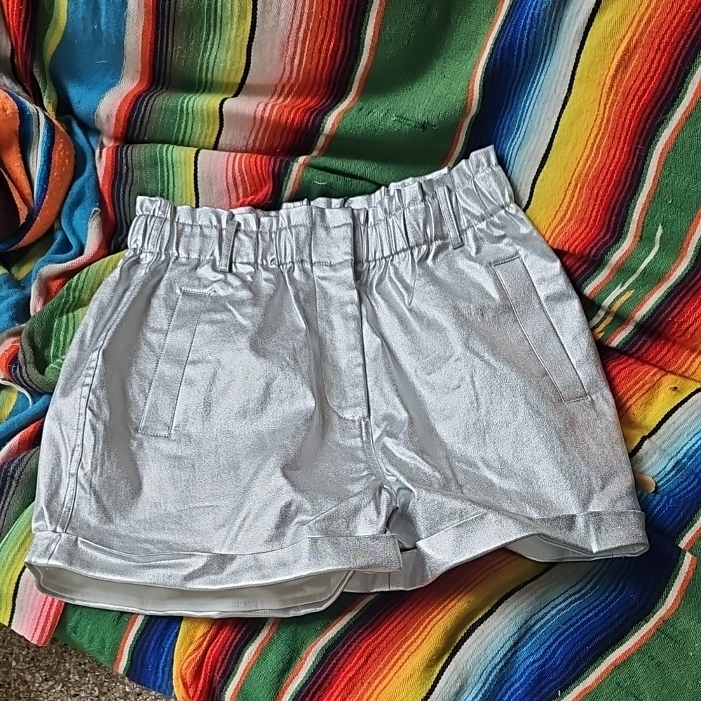 New W Tags SKIES ARE BLUE Silver Shiny Elastic Waist Zipper Shorts MED